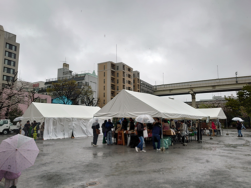 深川公園で開催