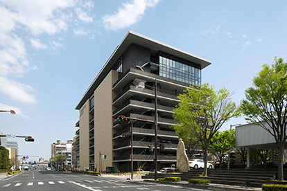 岡山済生会
予防医学健診センター・駐車場棟