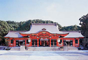 生田神社拝殿