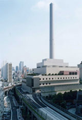 東京二十三区清掃一部事務組合渋谷清掃工場（東京、2001）